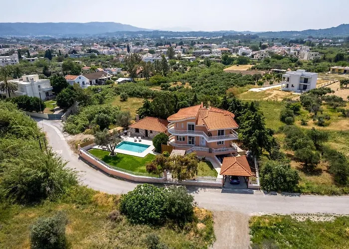 Filerolia Stone House Villa *