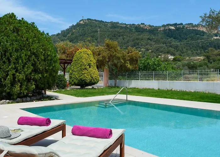 Filerolia Stone House Villa