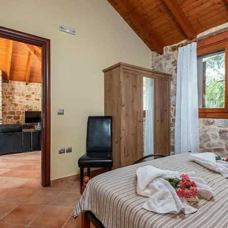 Filerolia Stone House