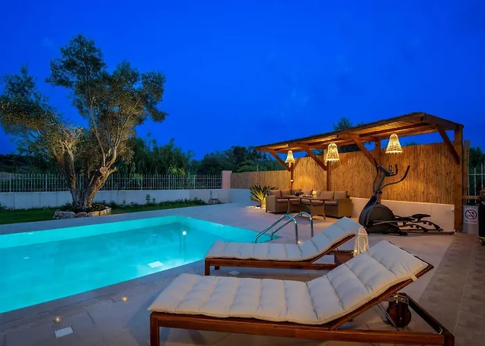 Filerolia Stone House Pastida