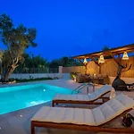 Filerolia Stone House Pastida